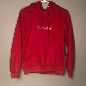 SUPREME Sweatshirt/Hoodie